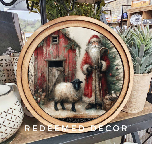 8" Round Santa Sheep Art