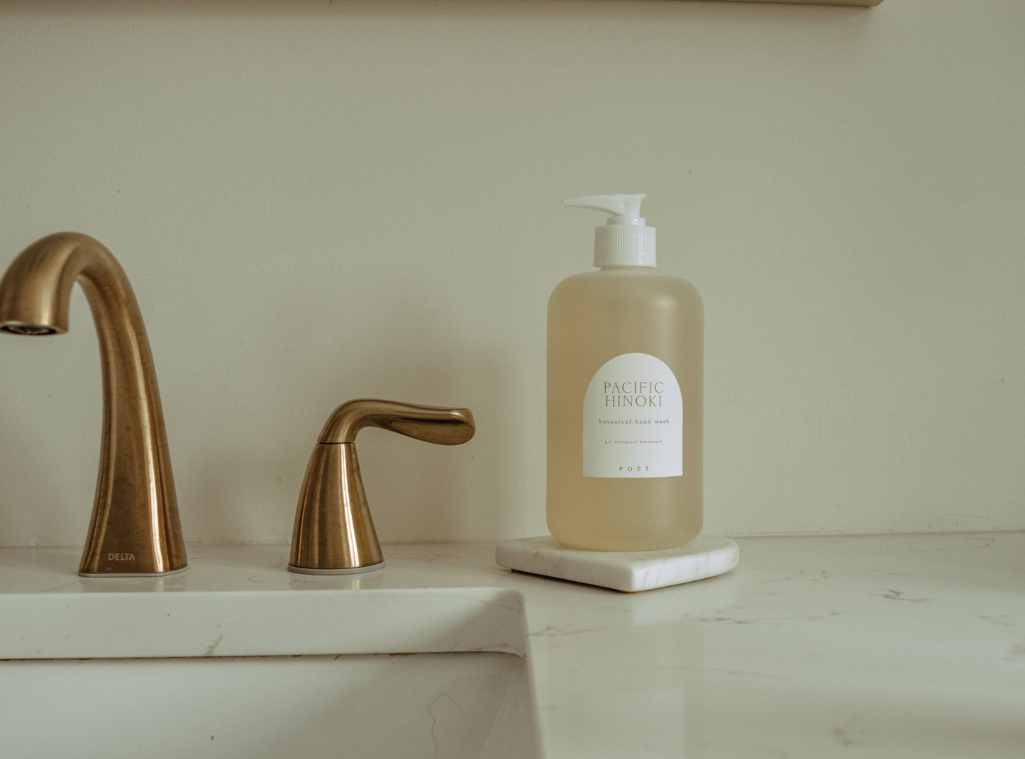 Pacific Hinoki Botanical Hand Wash